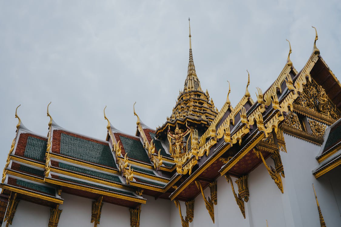 วัดพระธาตุ โคราช บริการแท็กซี่อีสาน